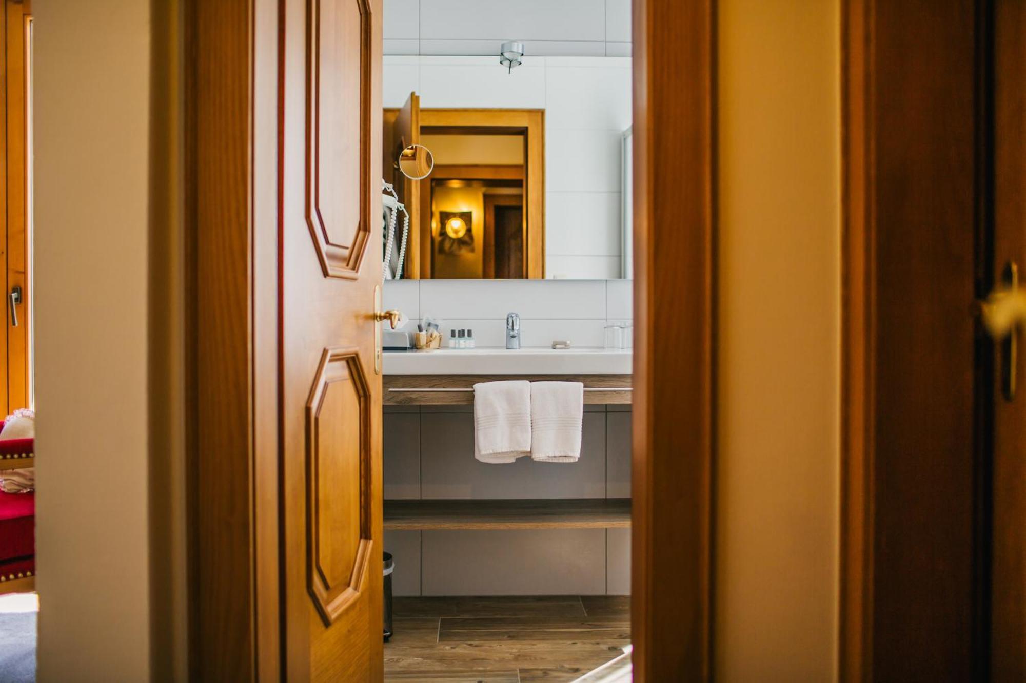 Hotel Dr Otto Murr B&B Sankt Anton am Arlberg Dış mekan fotoğraf