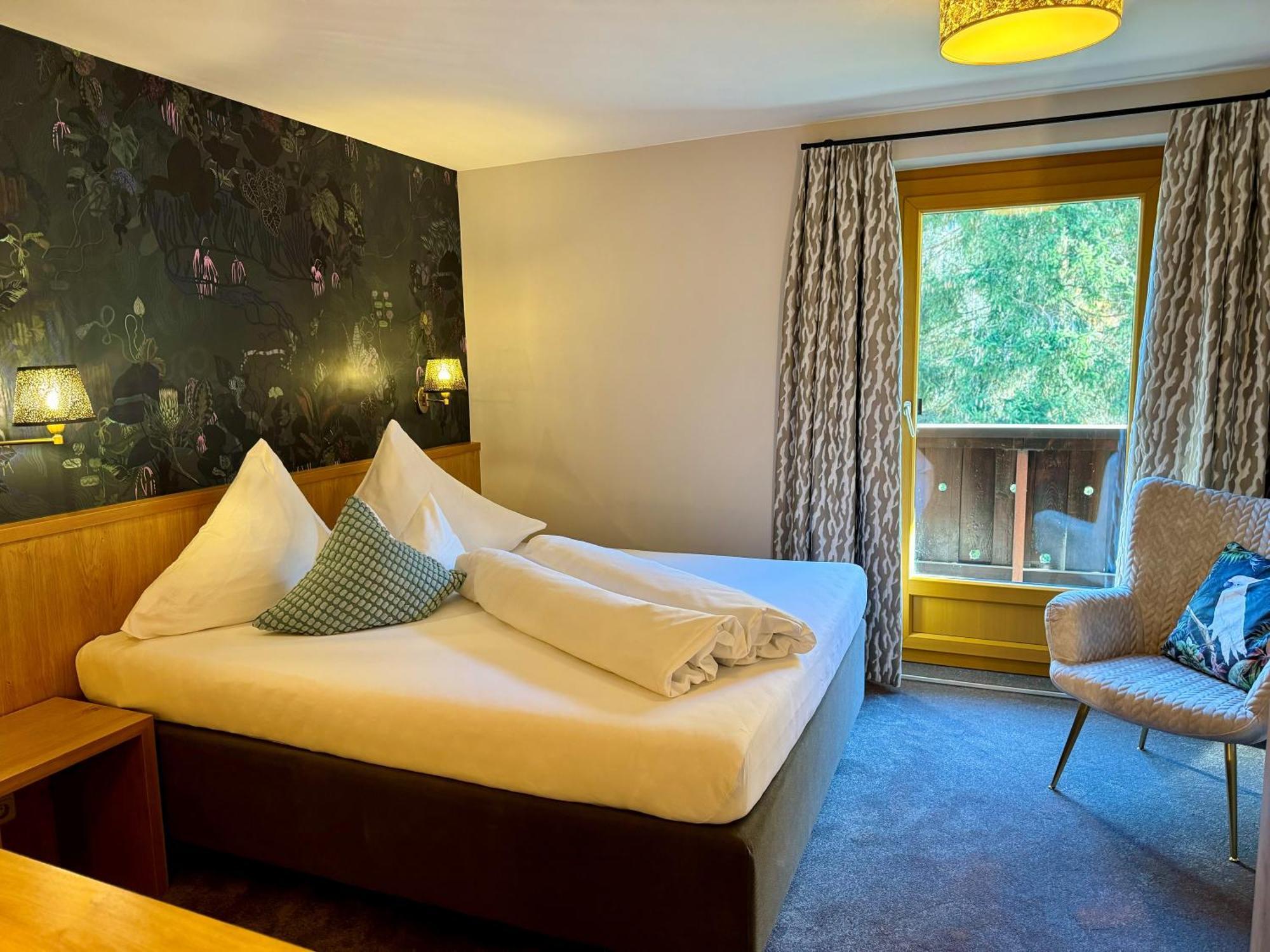 Hotel Dr Otto Murr B&B Sankt Anton am Arlberg Dış mekan fotoğraf