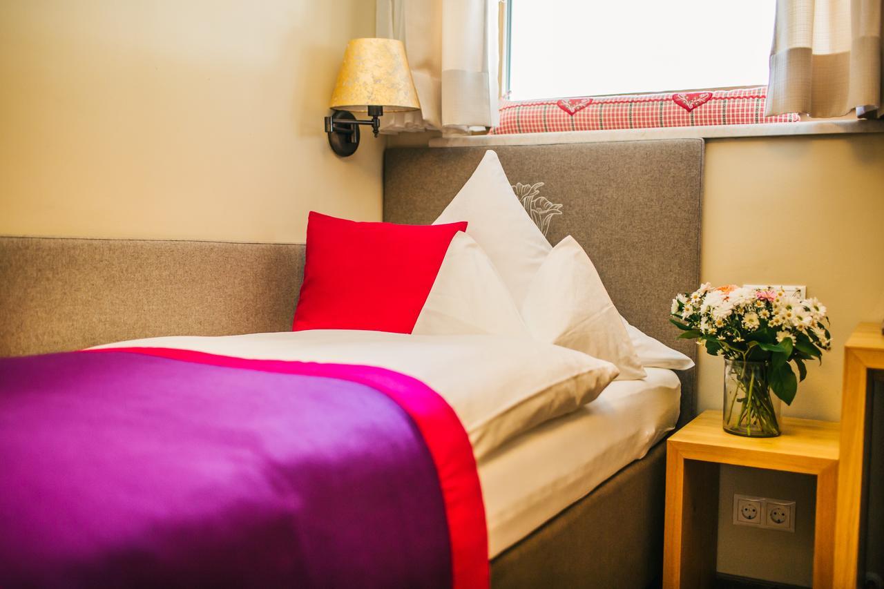 Hotel Dr Otto Murr B&B Sankt Anton am Arlberg Dış mekan fotoğraf